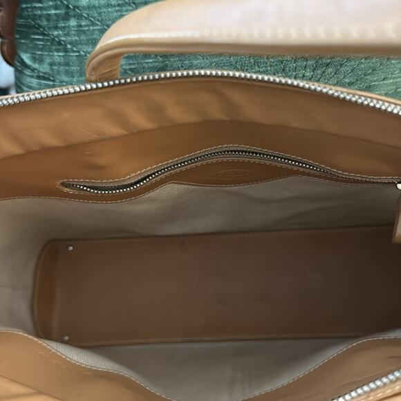 Vintage 90s Tod’s Tan Di Bag Top Handle Zip Closure Tote Purse - Picture 7 of 10